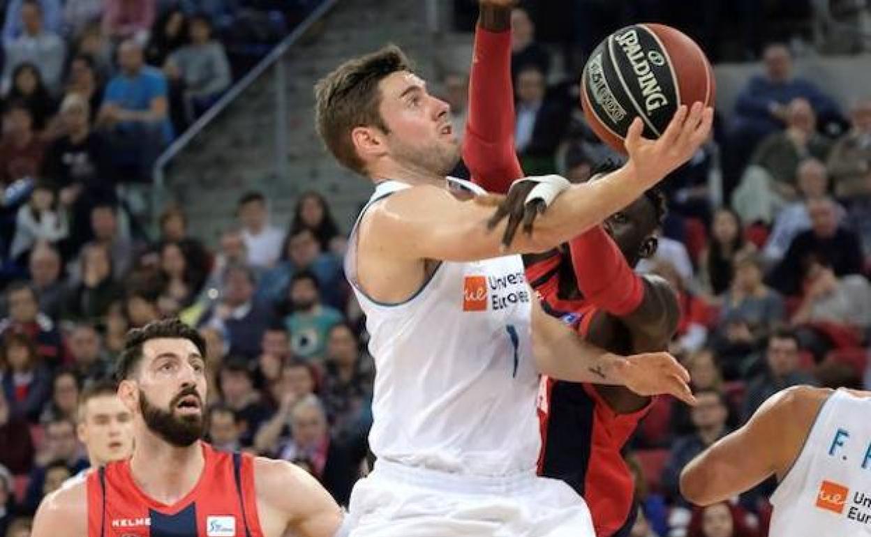 Fabien Causeur, en un partido de nla pasada campaña. 