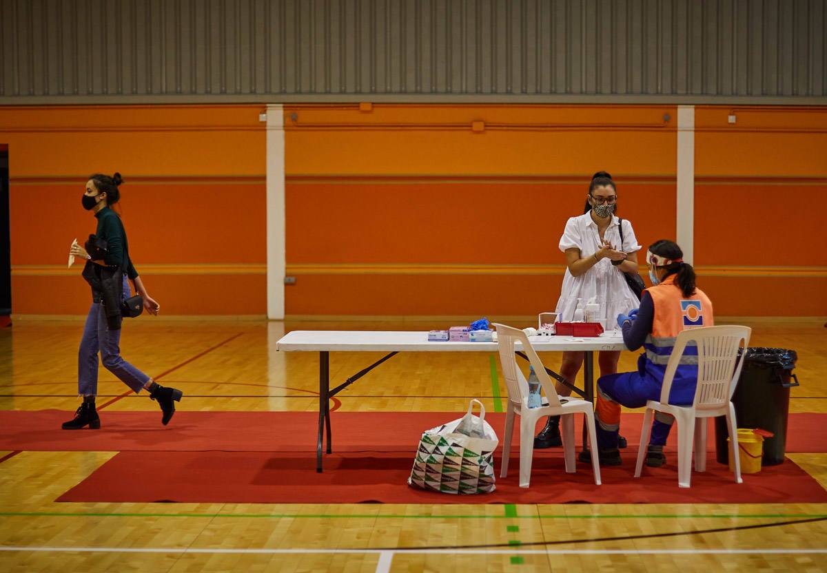 Un millar de alumnos han sido citados.