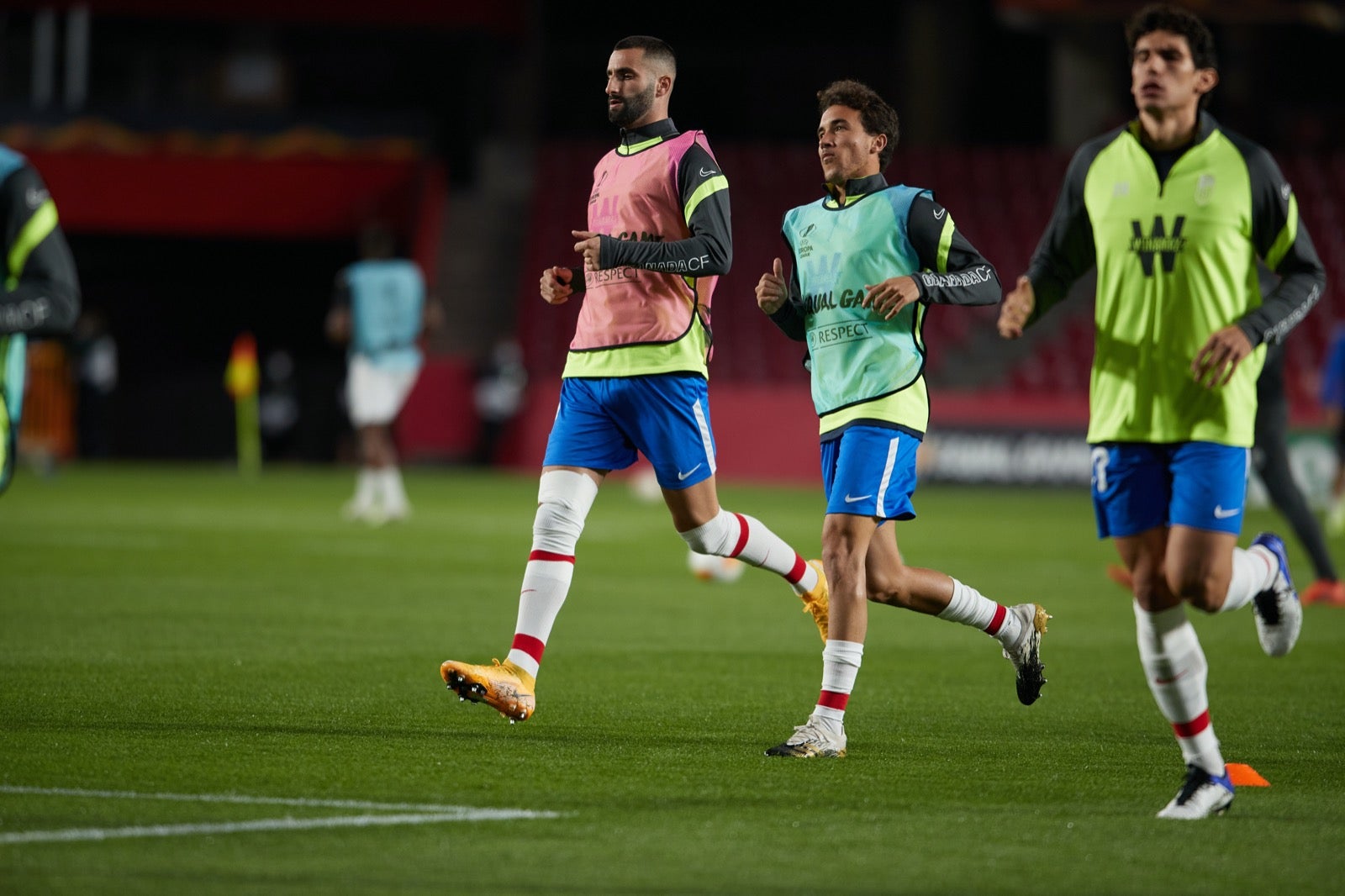 El conjunto rojiblanco se ha estrenado en Europa League en Los Cármenes