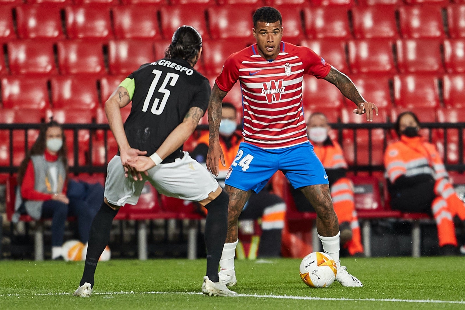 El conjunto rojiblanco se ha estrenado en Europa League en Los Cármenes