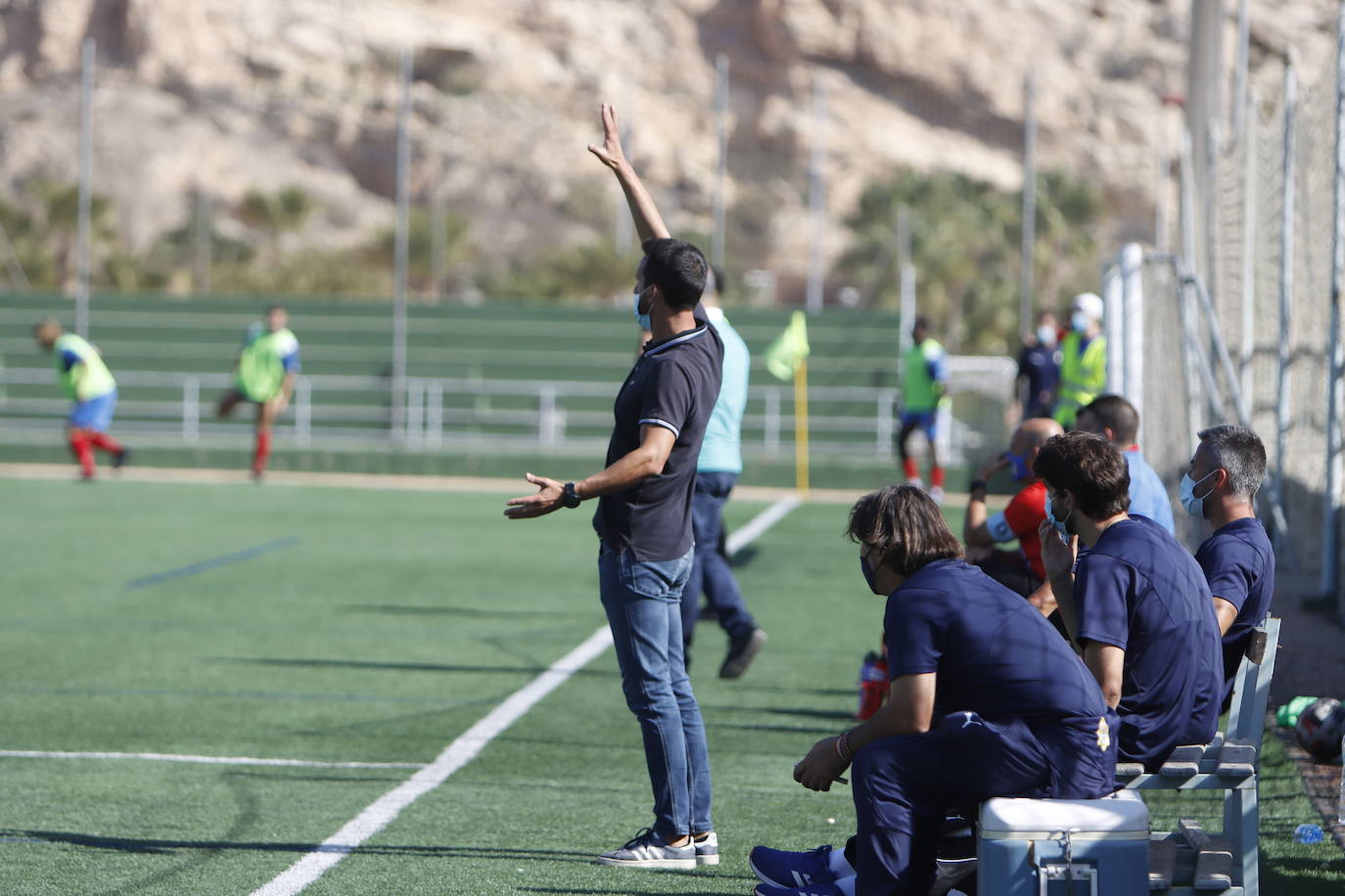 Revive en fotos el derbi entre ambos conjuntos 