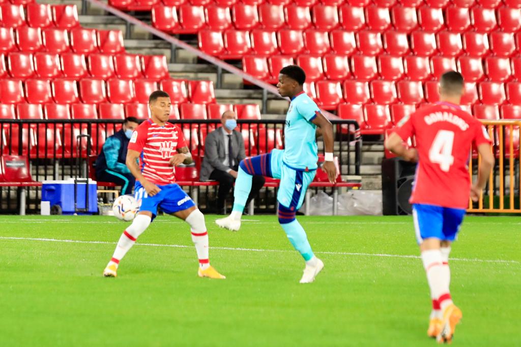 Revive en imágenes el encuentro entre rojiblancos y granotas