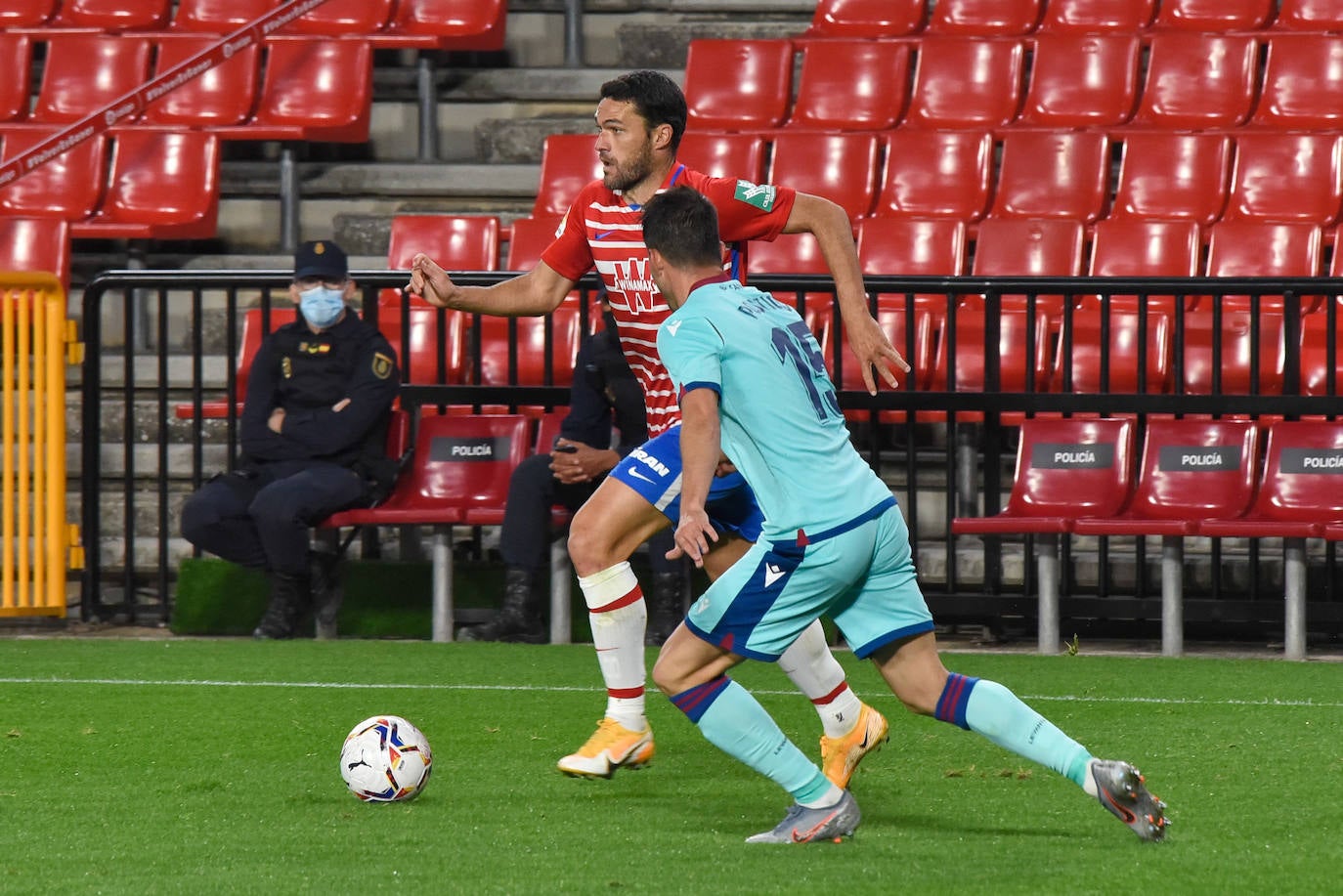 Revive en imágenes el encuentro entre rojiblancos y granotas