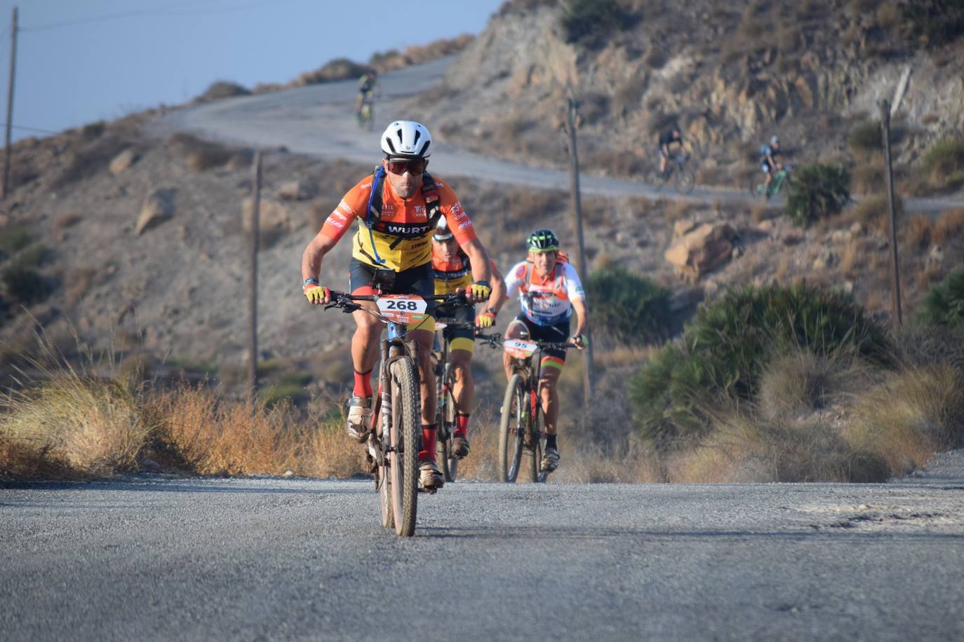 Jesús del Nero, del Gobik, y Clàudia Galícia, del Magamo, vencen en el estreno de la prueba ante Zubero, Mantecón, Gabriel y Roura