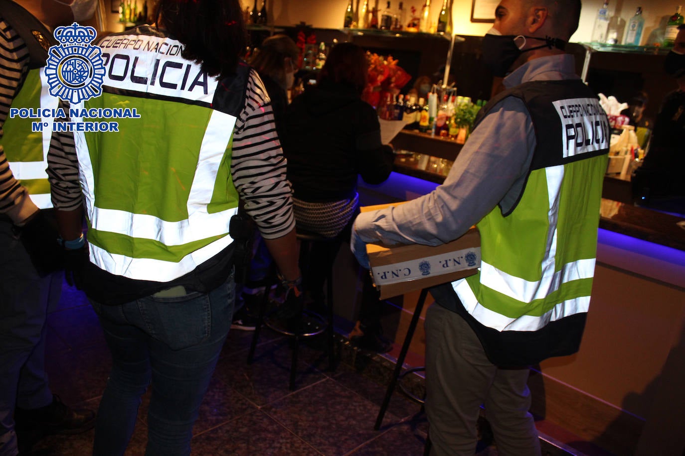 La Policía detuvo a cuatro personas que obligaron a prostituirse a nueve mujeres en Campohermoso. 