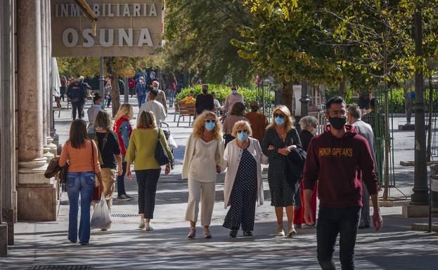 La Junta no descarta «ninguna medida difícil» para Granada desde el domingo pero no cerrará los colegios