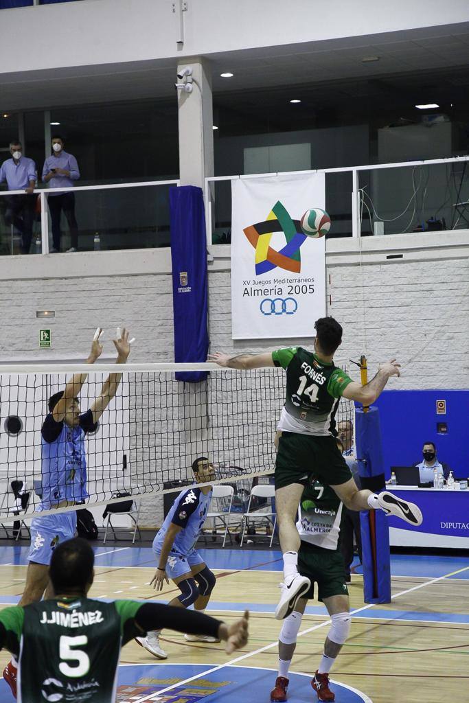 Fotos: Unicaja Almería e Ibiza lo remotan por donde lo dejaron