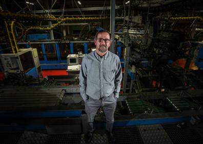 Imagen secundaria 1 - «Seré curioso hasta que me muera»