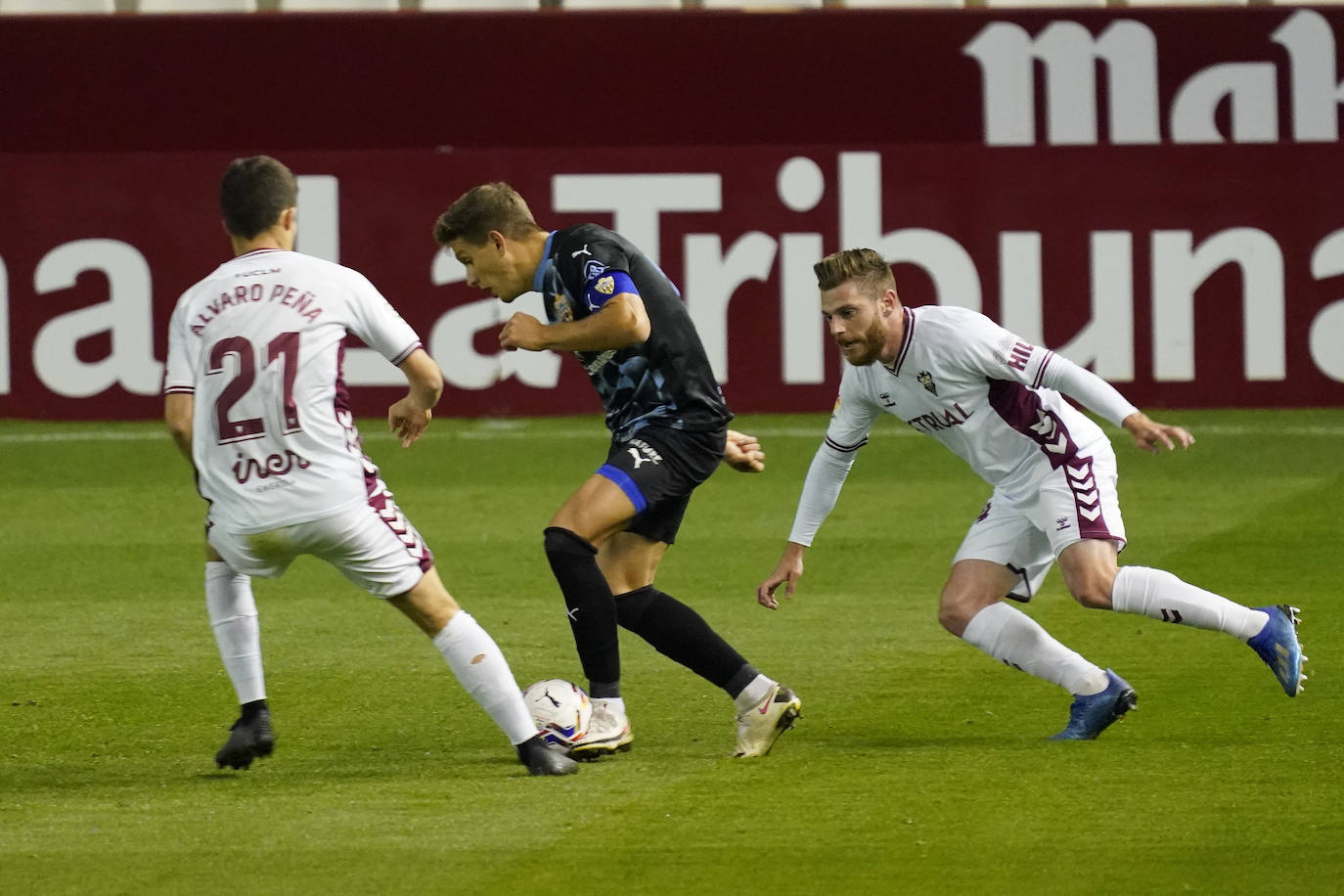 La UDA sumá tres valiosos puntos en el Carlos Belmonte.