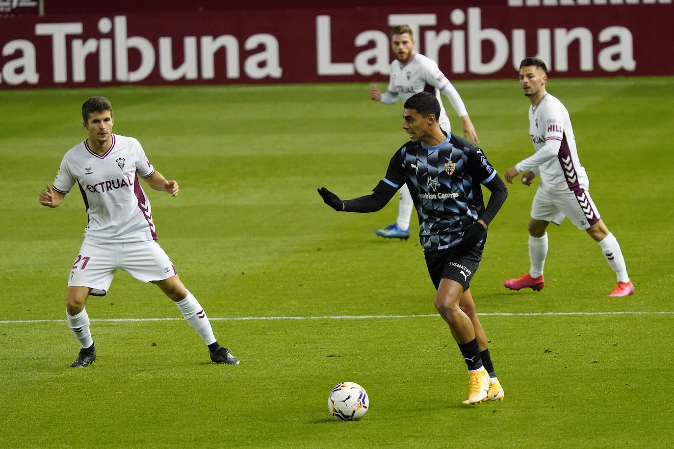 La UDA sumá tres valiosos puntos en el Carlos Belmonte.