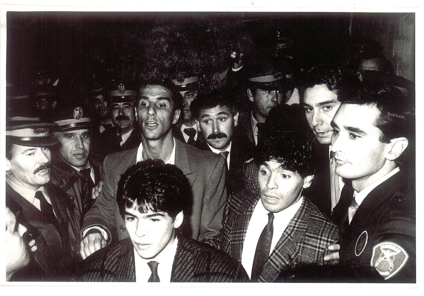 La expectación para ver a Maradona fue increíble