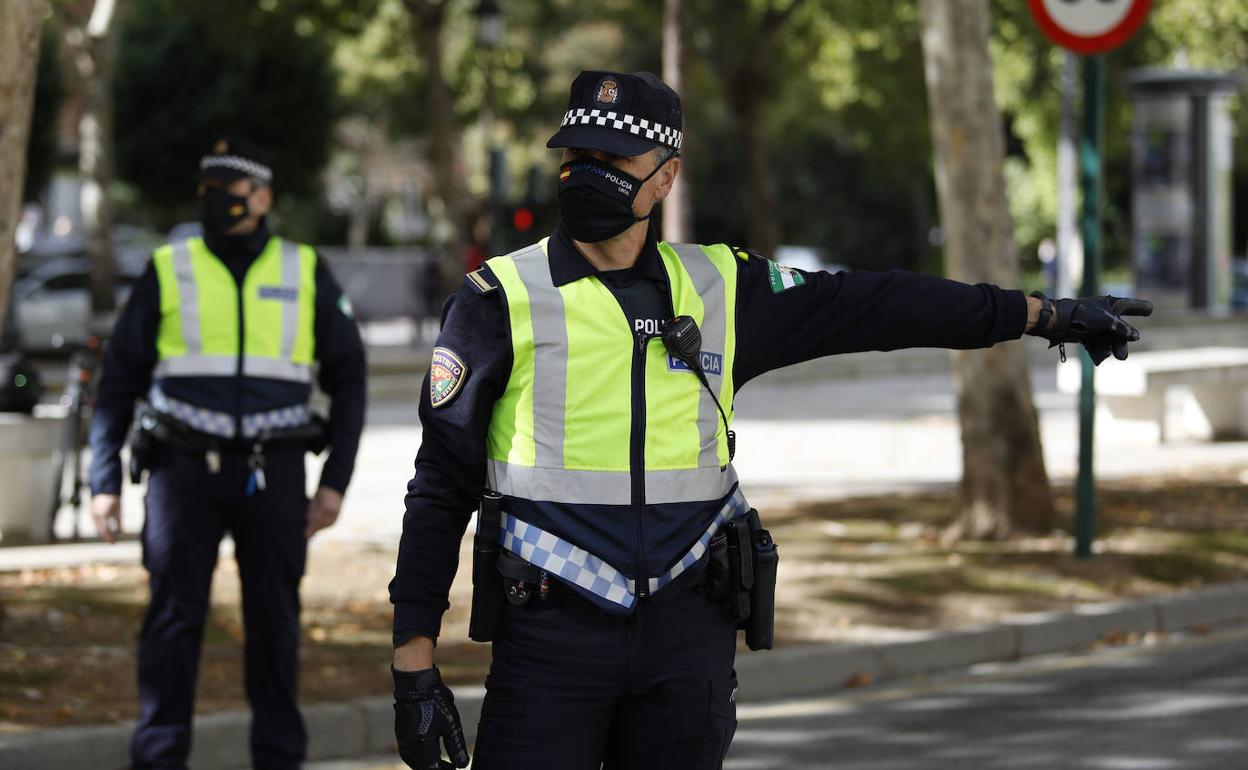 Policía Local de Granada. 