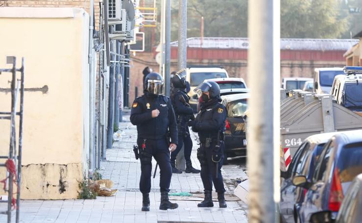 La Policía registra las inmediaciones del 'Hotel Luz' en una nueva operación antidroga