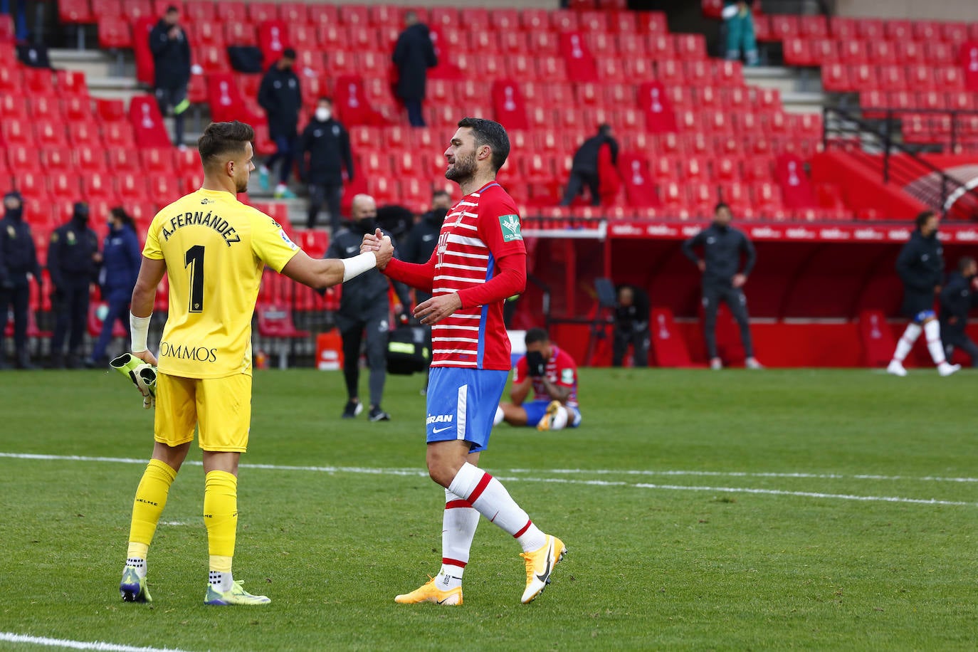 Repasa todas las imágenes del duelo entre rojiblancos y oscenses