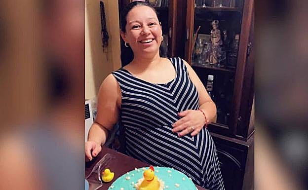 Una mujer muere por Covid tras dar a luz sin llegar a conocer a su hijo