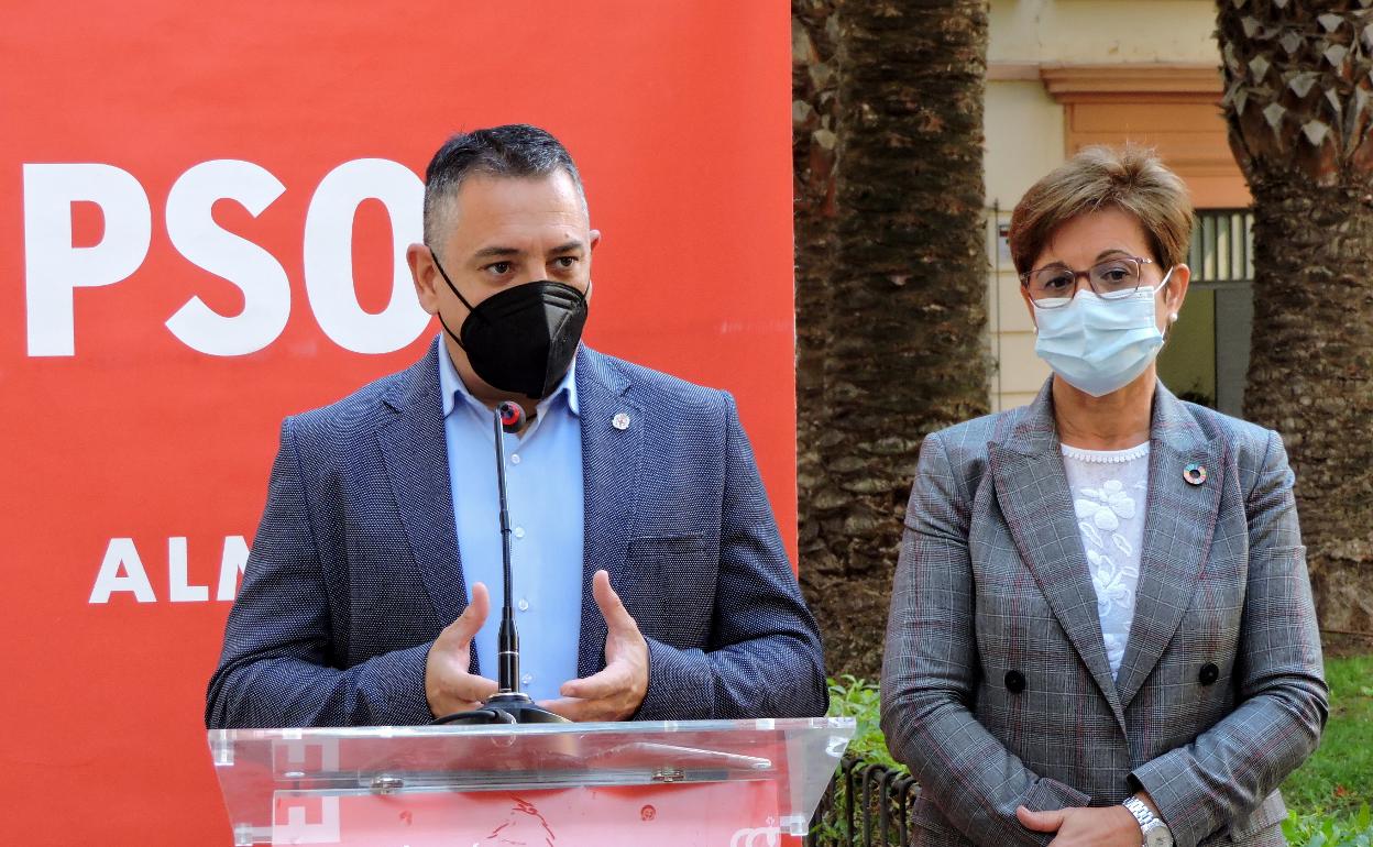 AVE de Almería | El PSOE cree que el alcalde lanza una «cortina de humo» porque no puede pagar el soterramiento