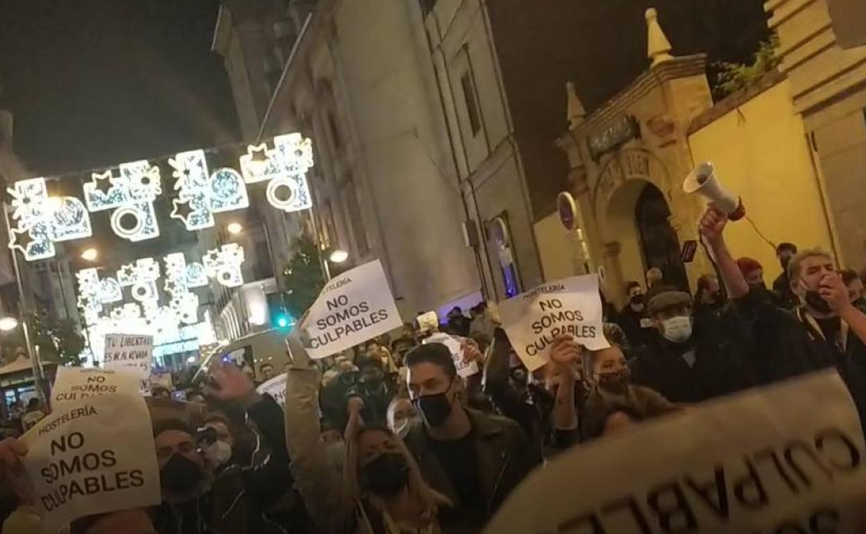 Protesta de los hosteleros este lunes.