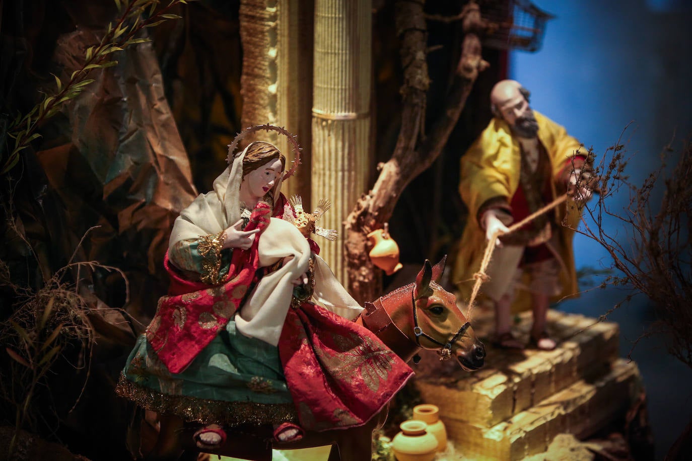 Belén napolitano de la hermandad del Vía Crucis. 