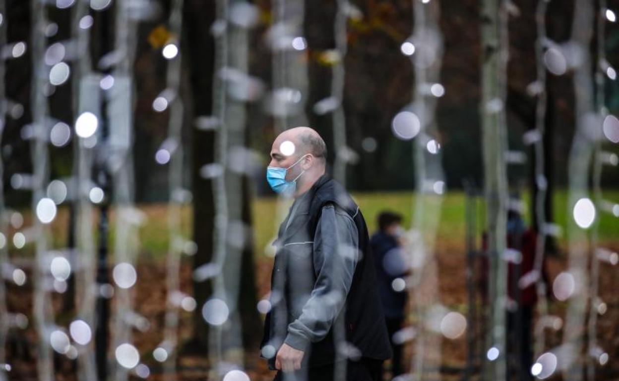 Coronavirus | La OMS recomienda el uso de las mascarillas en las reuniones familiares de Navidad