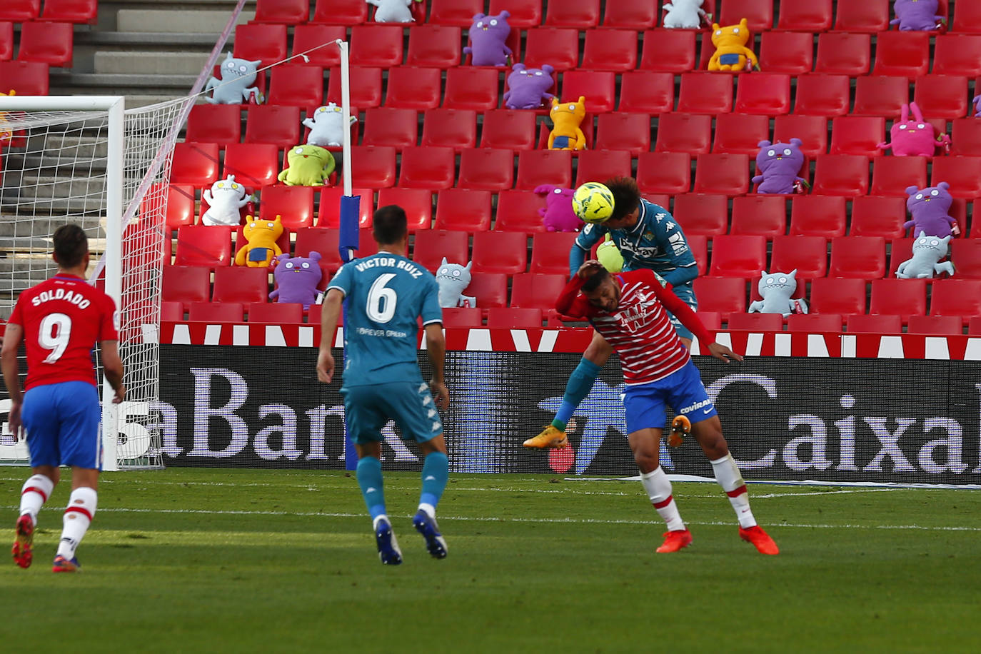 Estas son las mejores imágenes del partido disputado en el coliseo rojiblanco