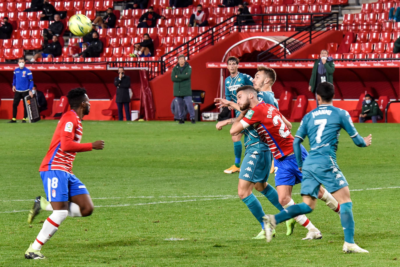 Estas son las mejores imágenes del partido disputado en el coliseo rojiblanco