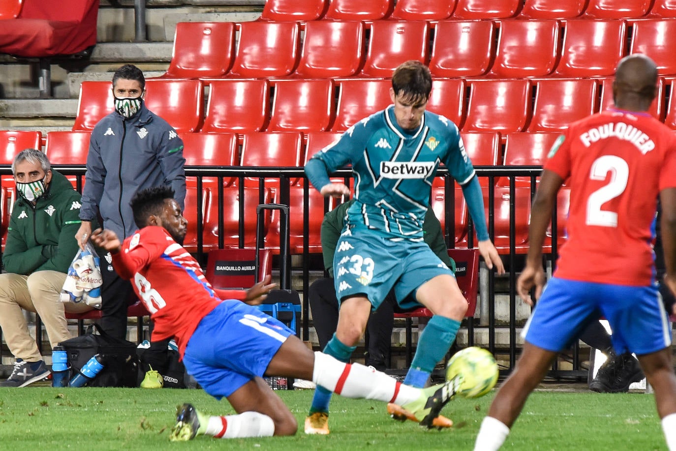 Estas son las mejores imágenes del partido disputado en el coliseo rojiblanco