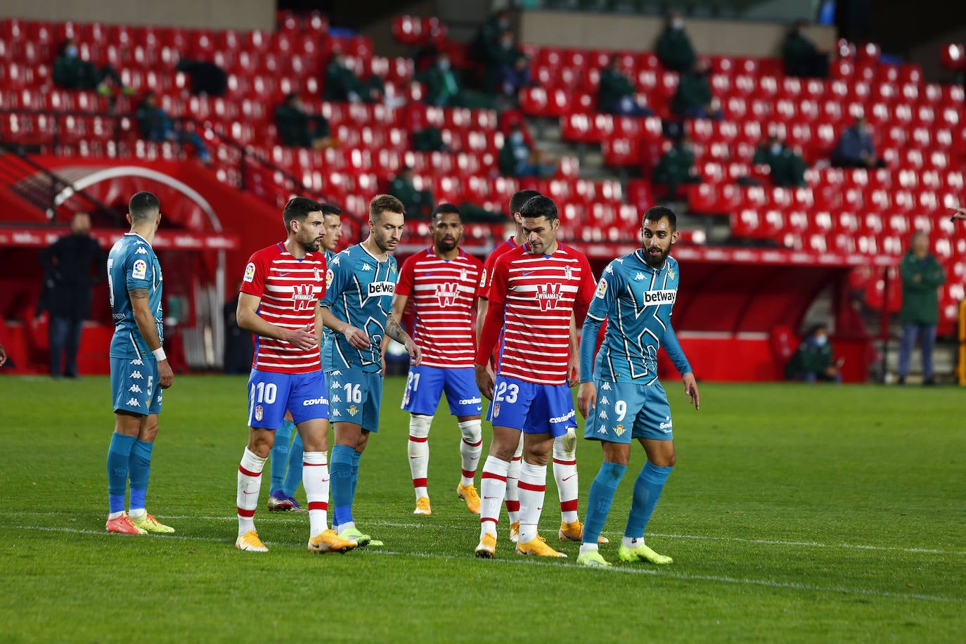 Estas son las mejores imágenes del partido disputado en el coliseo rojiblanco