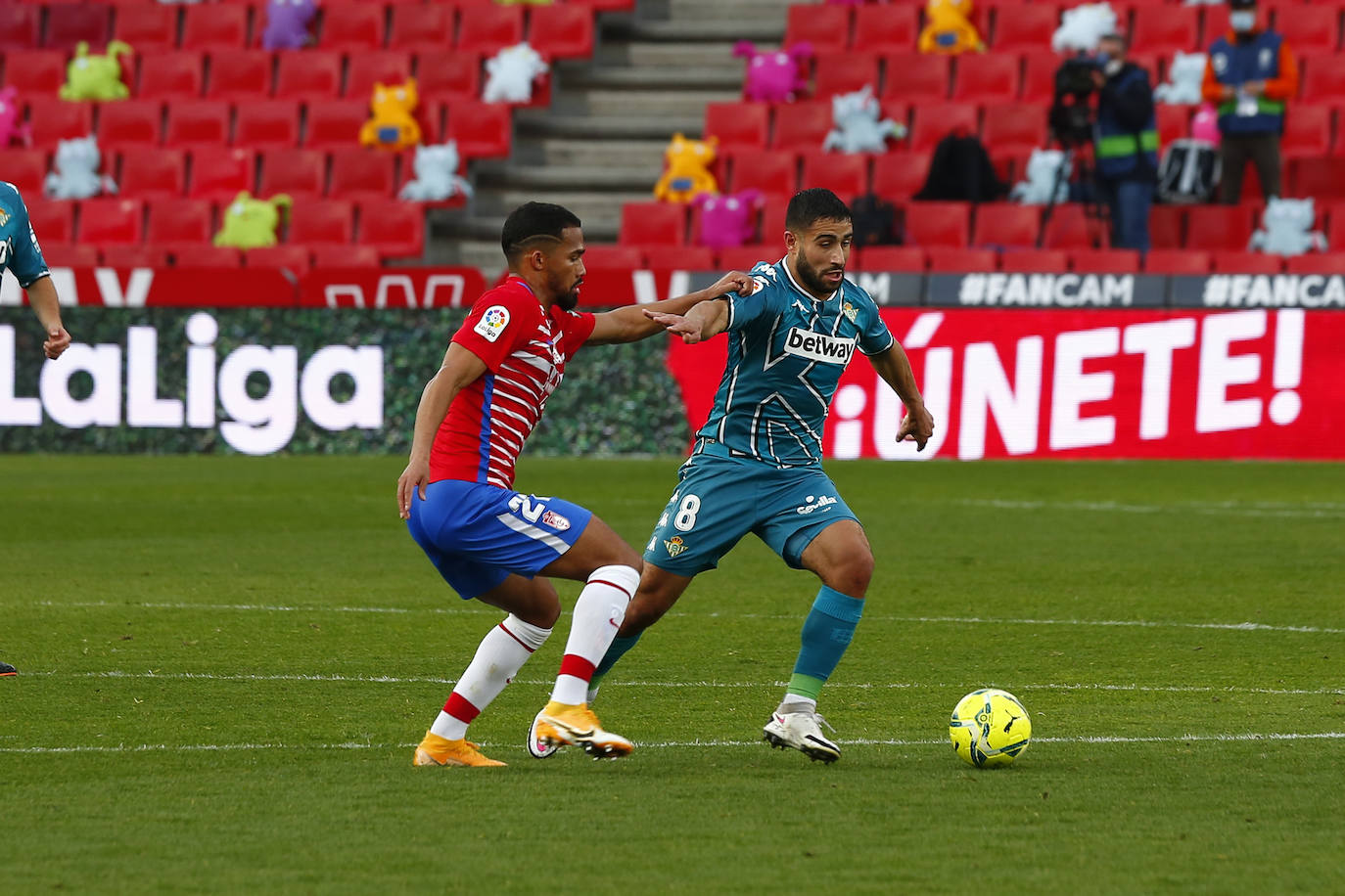 Estas son las mejores imágenes del partido disputado en el coliseo rojiblanco
