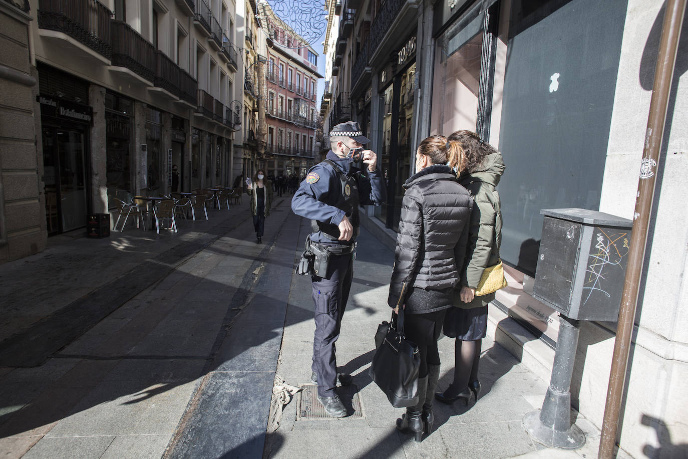 Alegría por partida doble en Granada capital con el Gordo y el cuarto premio.