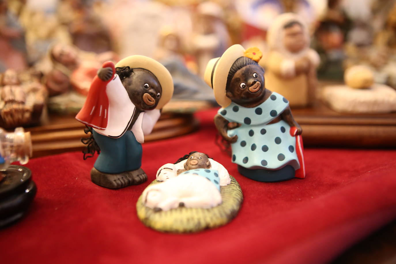 La familia Uribe Ruiz tiene una impresionante colección de belenes. 