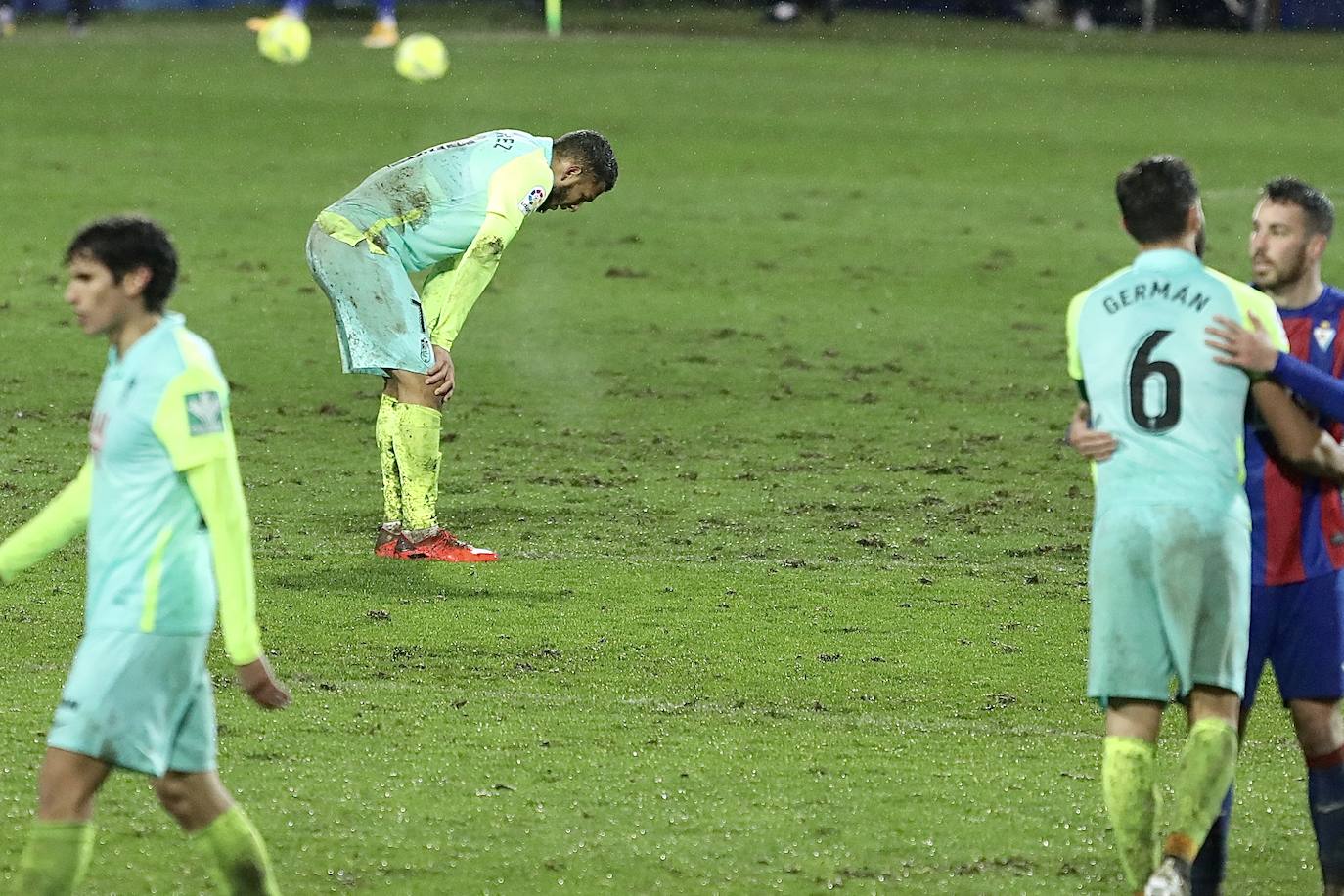 El Granada se bate con el Eibar y el frío en tierras guipuzcoanas.