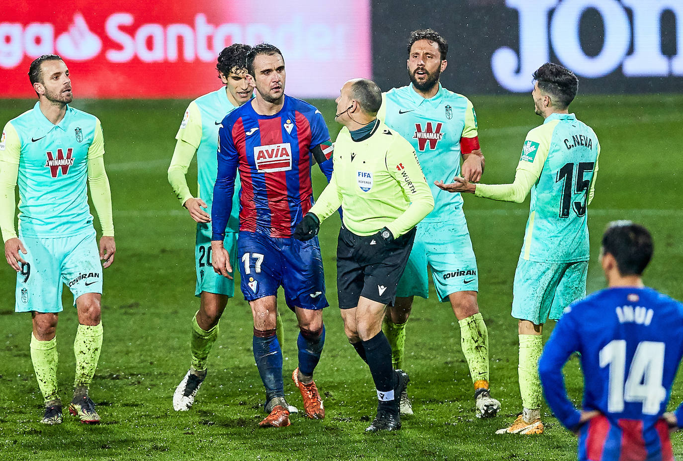 El Granada se bate con el Eibar y el frío en tierras guipuzcoanas.
