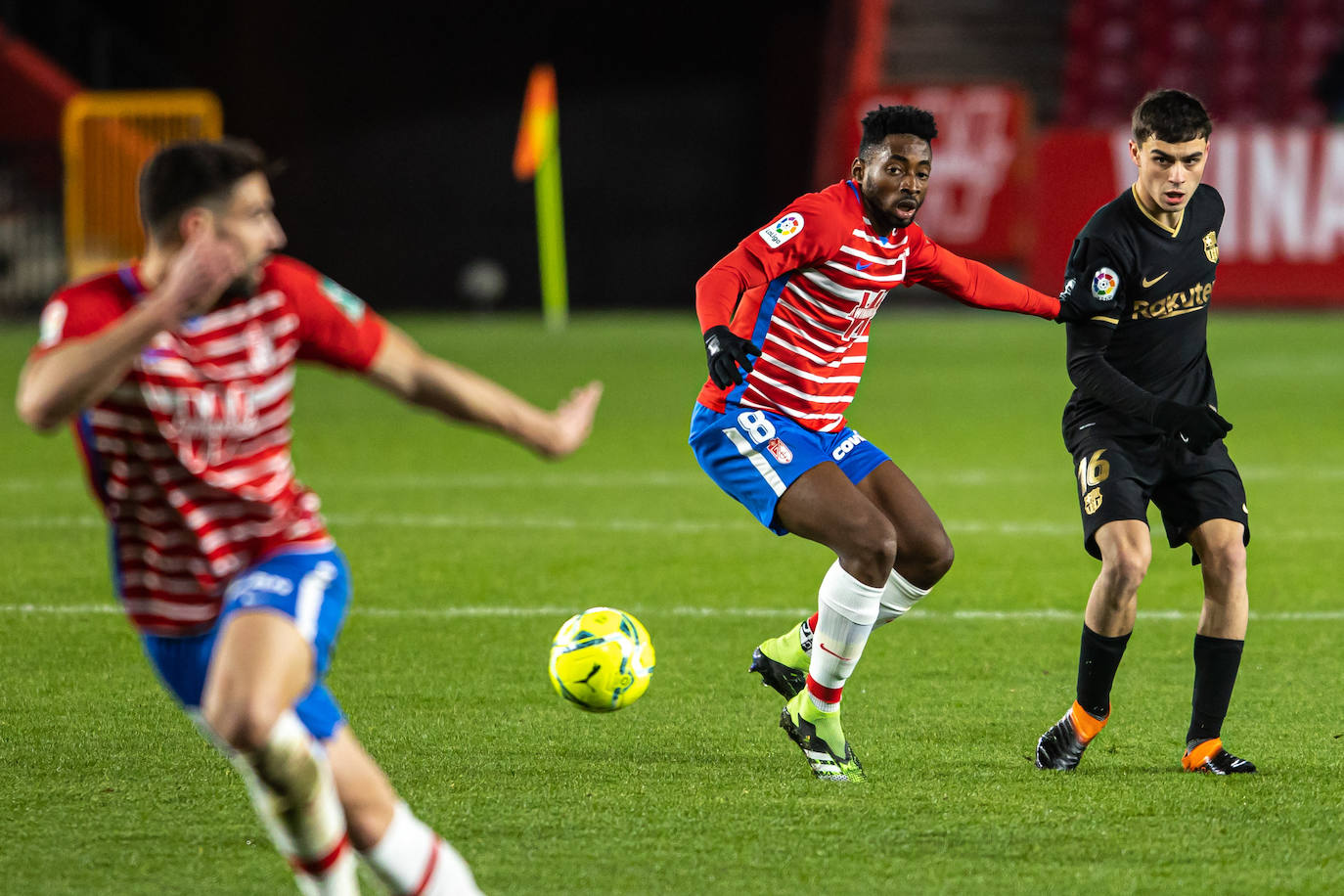 Fotos: Las mejores imágenes del Granada-FC Barcelona