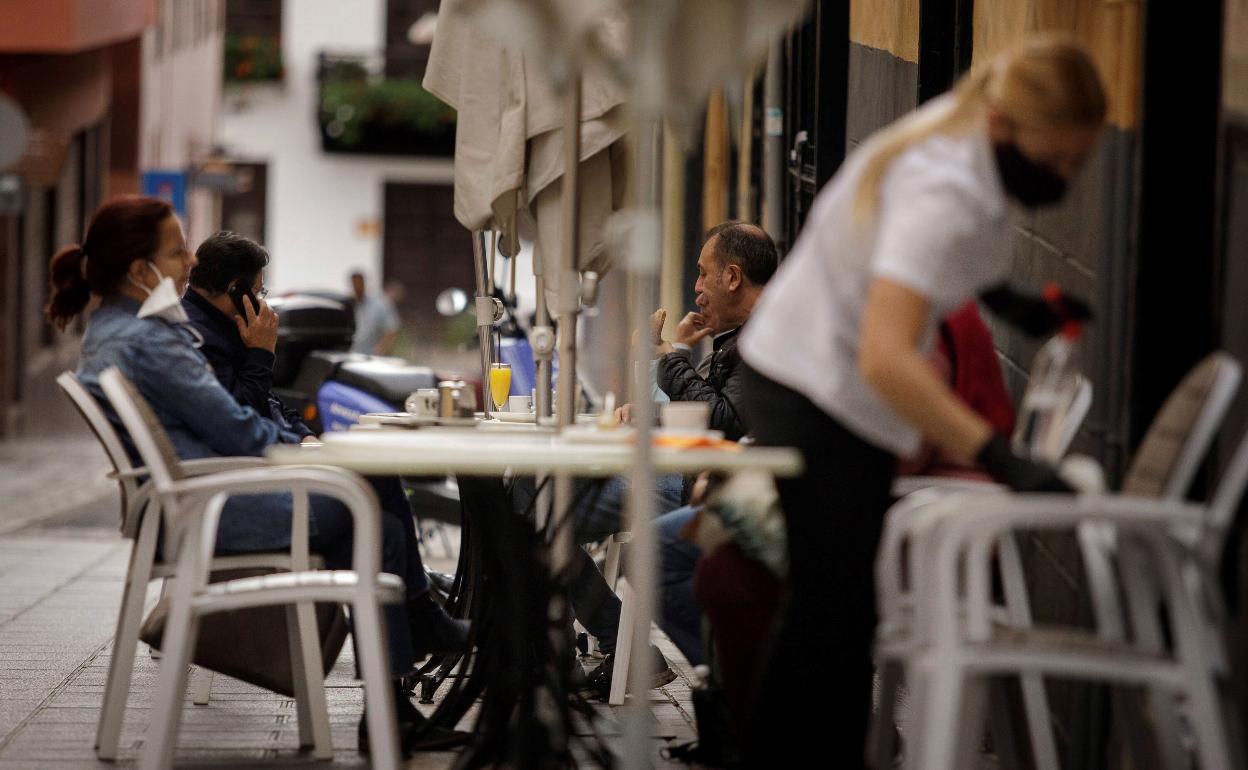 Pandemia en Granada | El Gobierno busca fraude en los ERTEcon 750 inspecciones a empresas de Granada