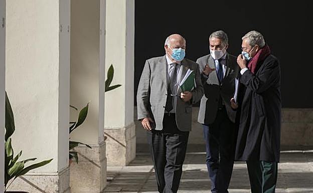 Andalucía quiere adelantar ya el toque de queda: «Estamos desesperados»