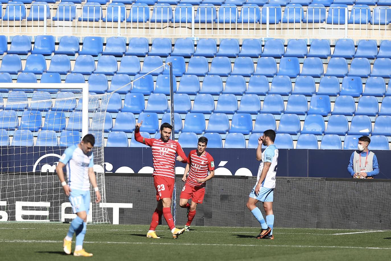 Las mejores imágenes del Málaga-Granada en La Rosaleda