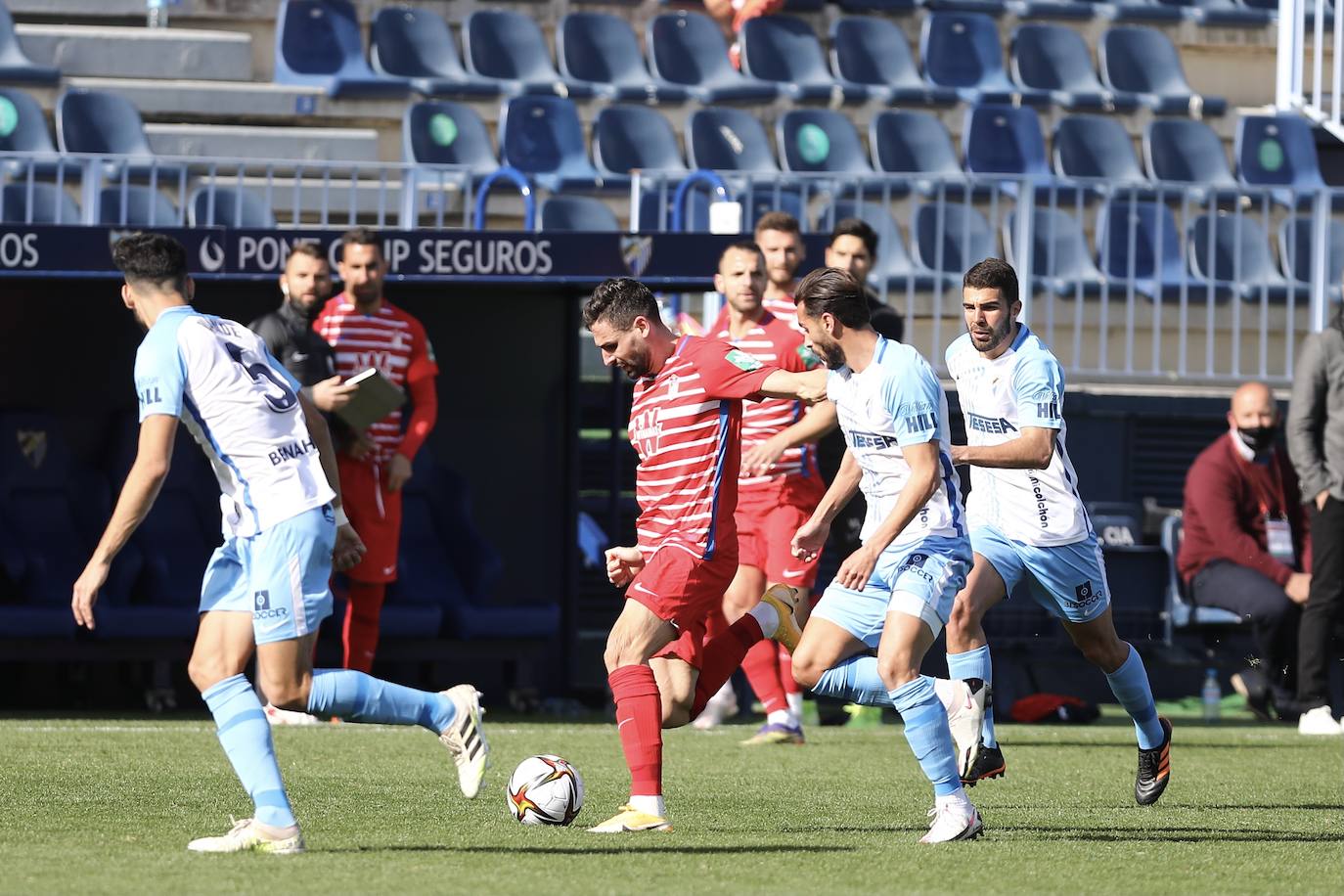 Las mejores imágenes del Málaga-Granada en La Rosaleda