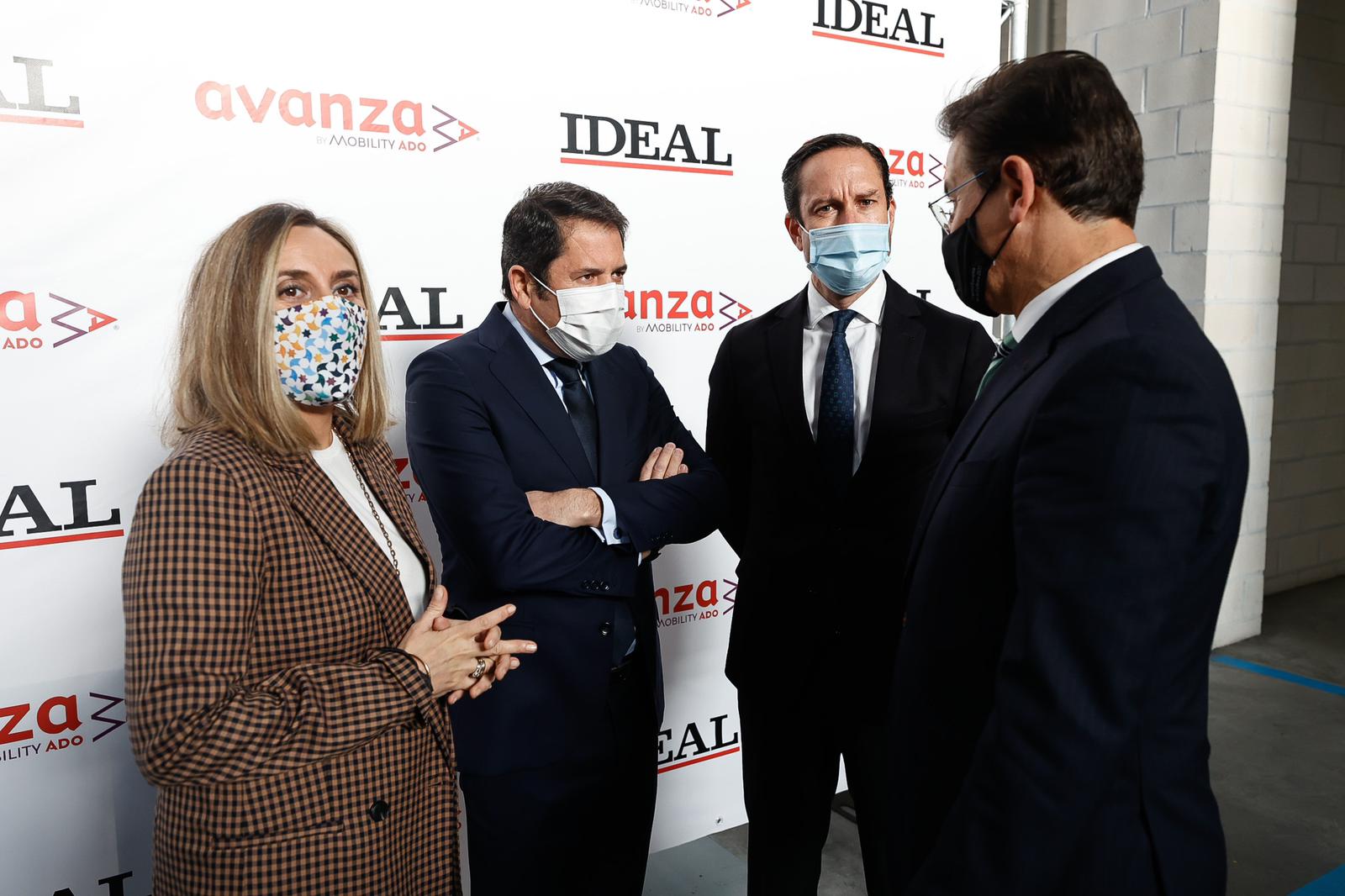 La consejera de Fomento y el líder empresarial resaltan la necesidad de trabajar unidos junto a las demás administraciones para sacar adelante los proyectos transformadores de la provincia