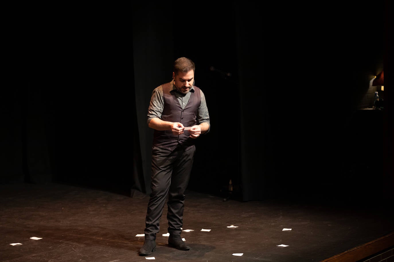 Momento de la función en el Teatro del Zaidín. 