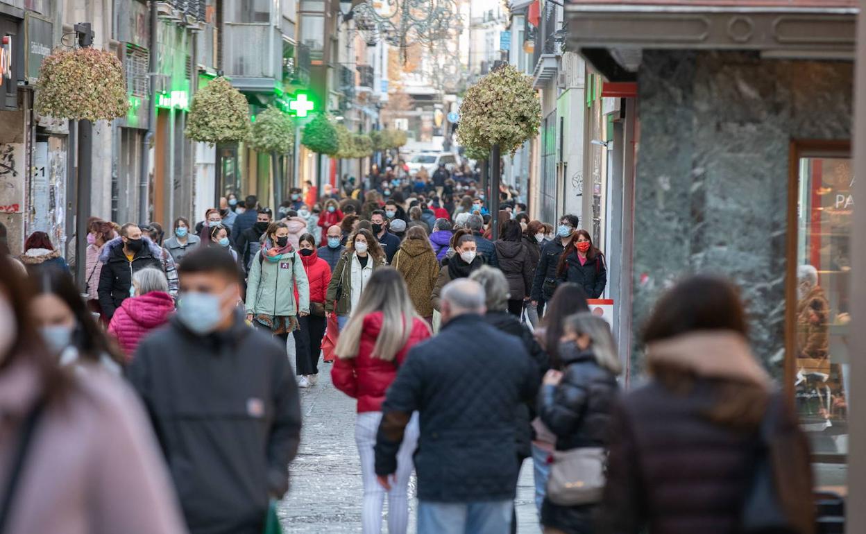 Otros 30 municipios de Granada tendrán que cerrar sus accesos.