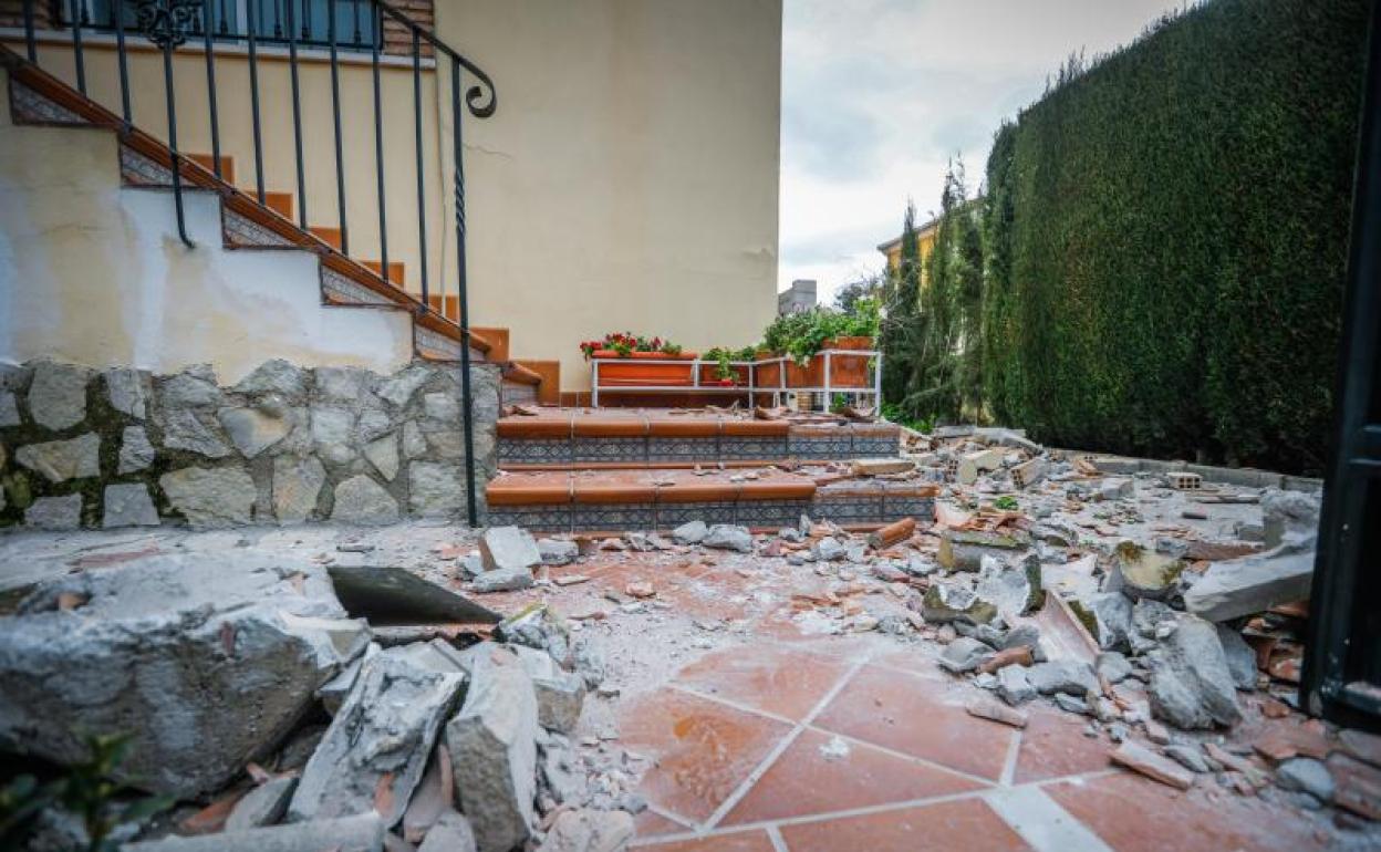 Daños producidos por el terremoto del sábado.