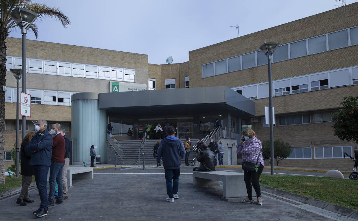 Pandemia en Andalucía | La Junta activa el plan 7.500 ante el aumento de enfermos de covid hospitalizados