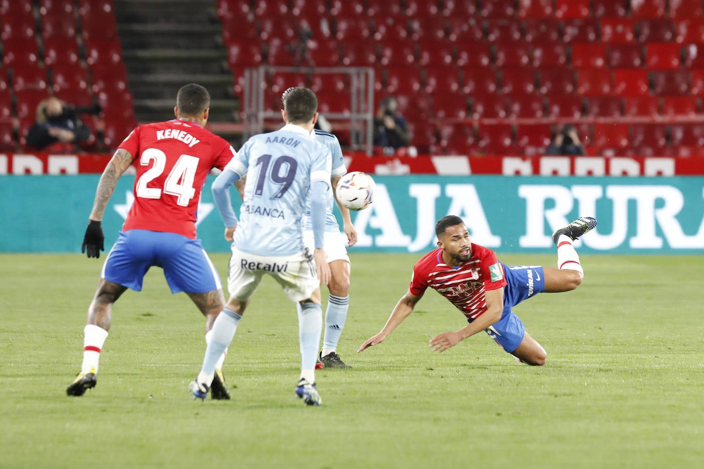 Fotos: Las mejores imágenes del Granada CF- Celta de Vigo