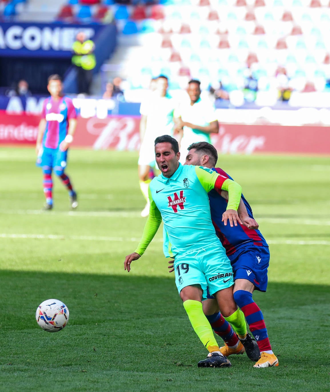 Las jugadas más interesantes del partido entre el Levante y el Granada