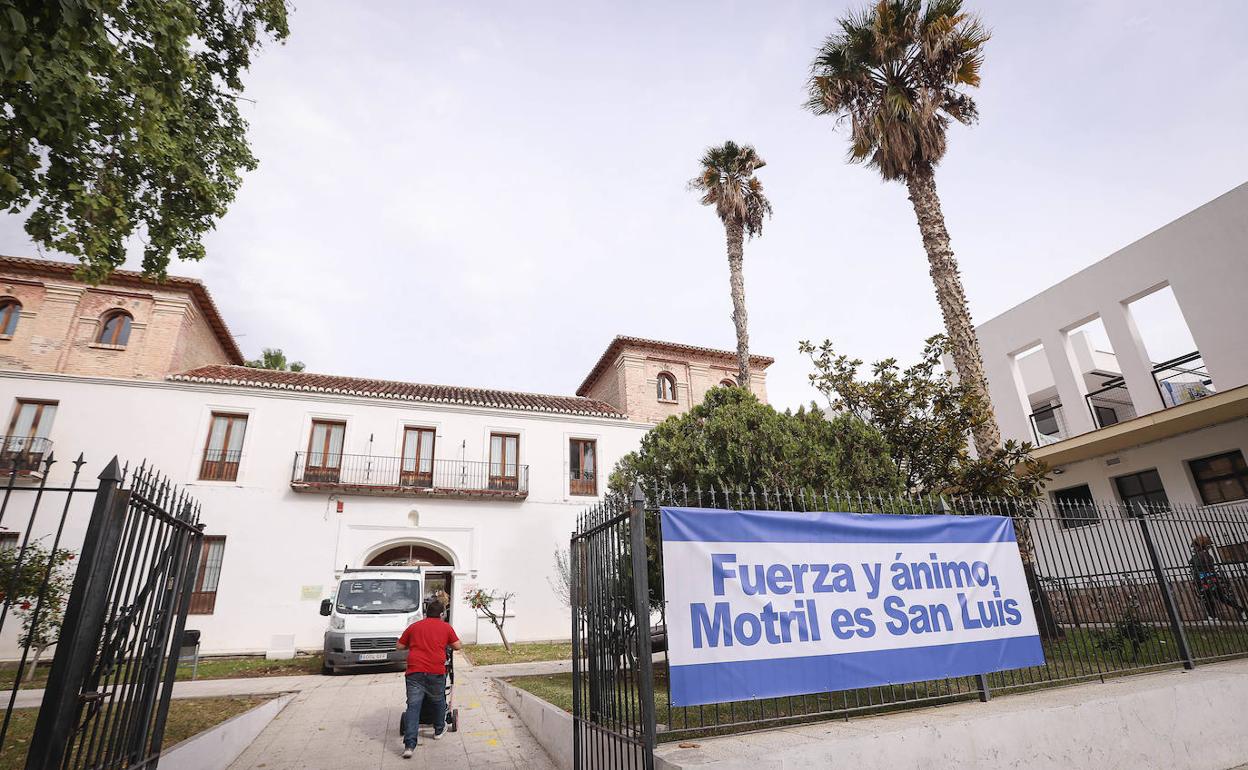 La residencia San Luis de Motril abre el régimen de visitas con cita previa