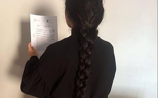 Una joven granadina denuncia el acoso que sufre de un desconocido: «Tengo miedo de que me mate o me viole»