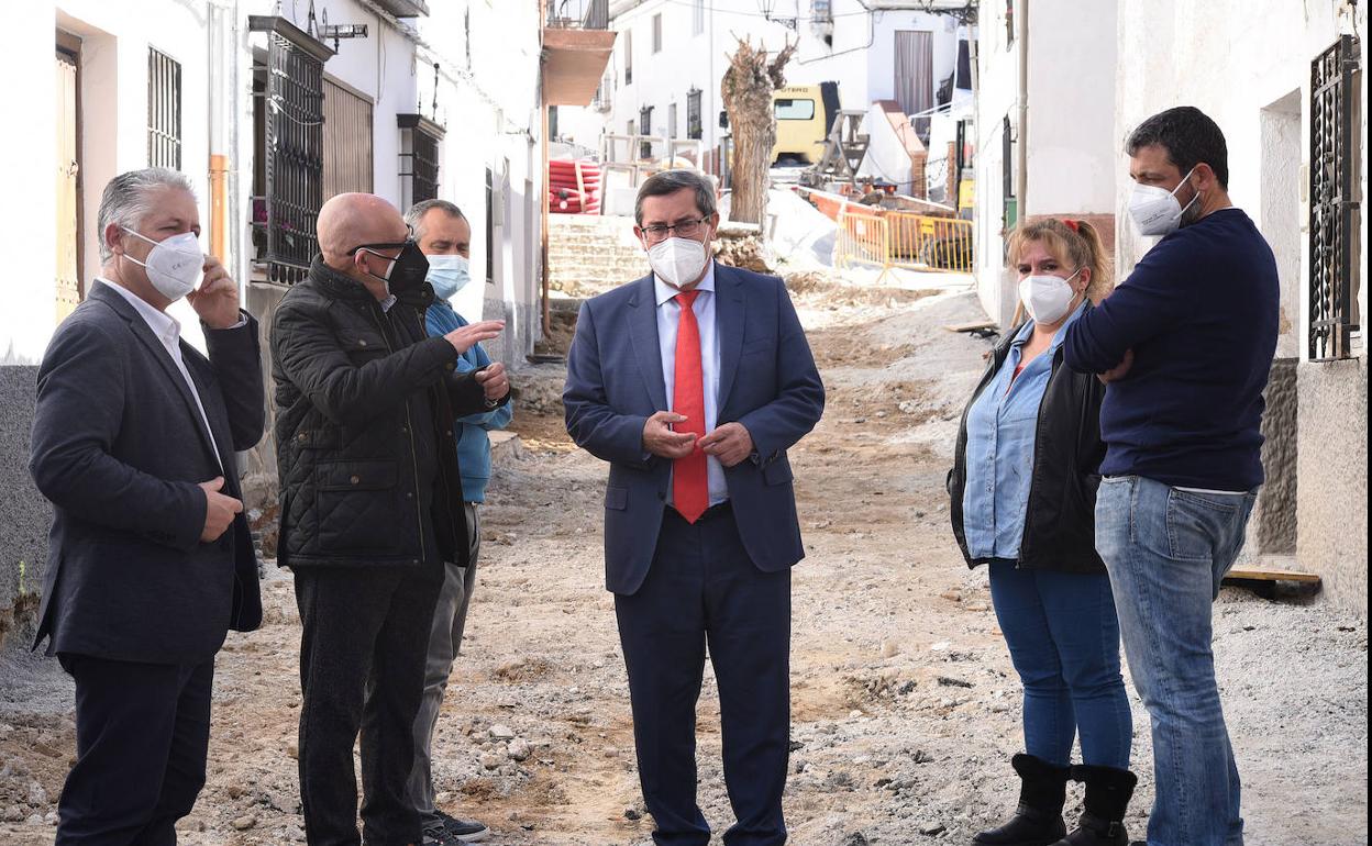 Diputación invierte más de 550.000 euros en la mejora de infraestructuras y equipamientos en Beas de Granada
