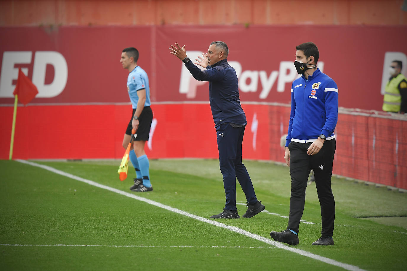 Fotos: Derrota de la UD Almería en el Visit Mallorca Estadi