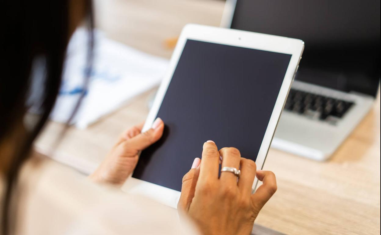 La procesada miró sus citas en 2015. 