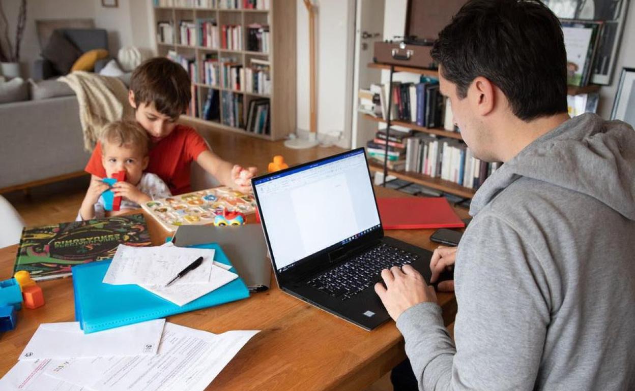 Un estudio andaluz analiza el impacto socioemocional y educativo del confinamiento en la infancia andaluza